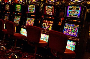 opaltogel apk deposit flow showing e-wallet to live dealer table